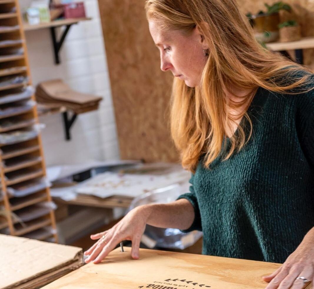Marloes aan het werk bij By Manoa